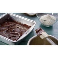 Doughmakers 9 In. W X 9 In. L Cake Pan Silver -Tervis Central 07b48e96 8343 4094 8a67 9175d6a8c21c