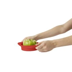 Chef'n Red Plastic Apple Corer/Slicer -Tervis Central c77423c2 b413 4381 aaa1 0b73a0ac391e